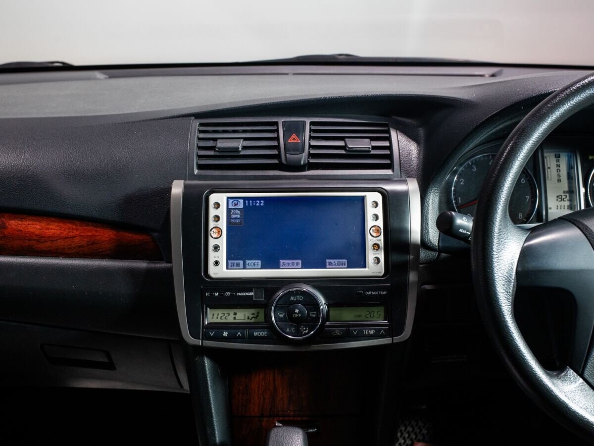 Toyota Premio 2010 - фото автомобиля