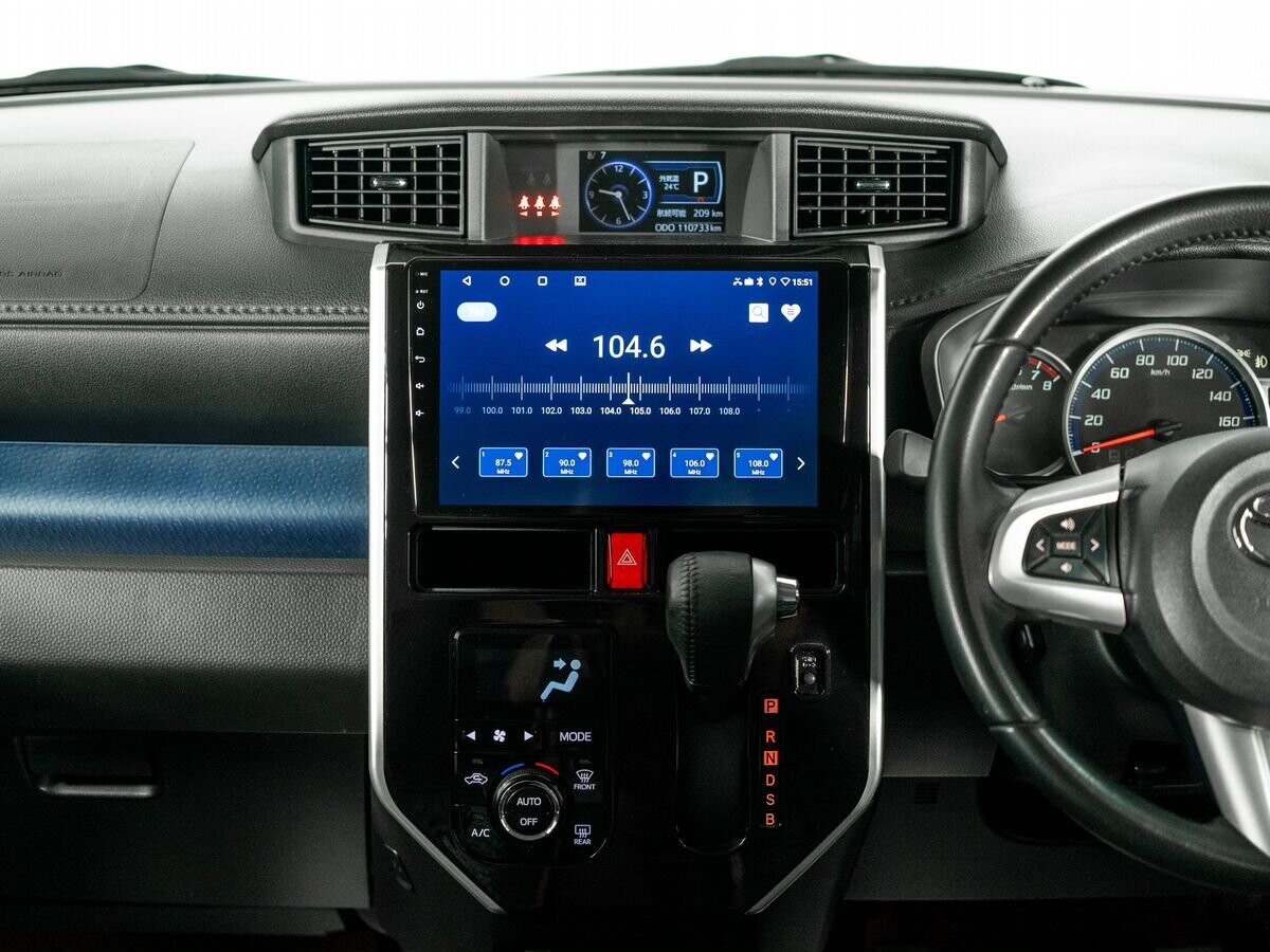 Toyota Tank 2019 - фото автомобиля