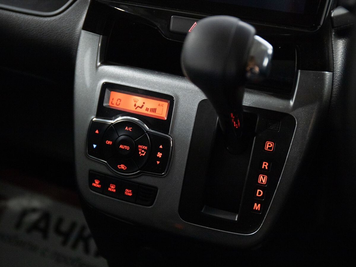 Suzuki Solio 2020 - фото автомобиля