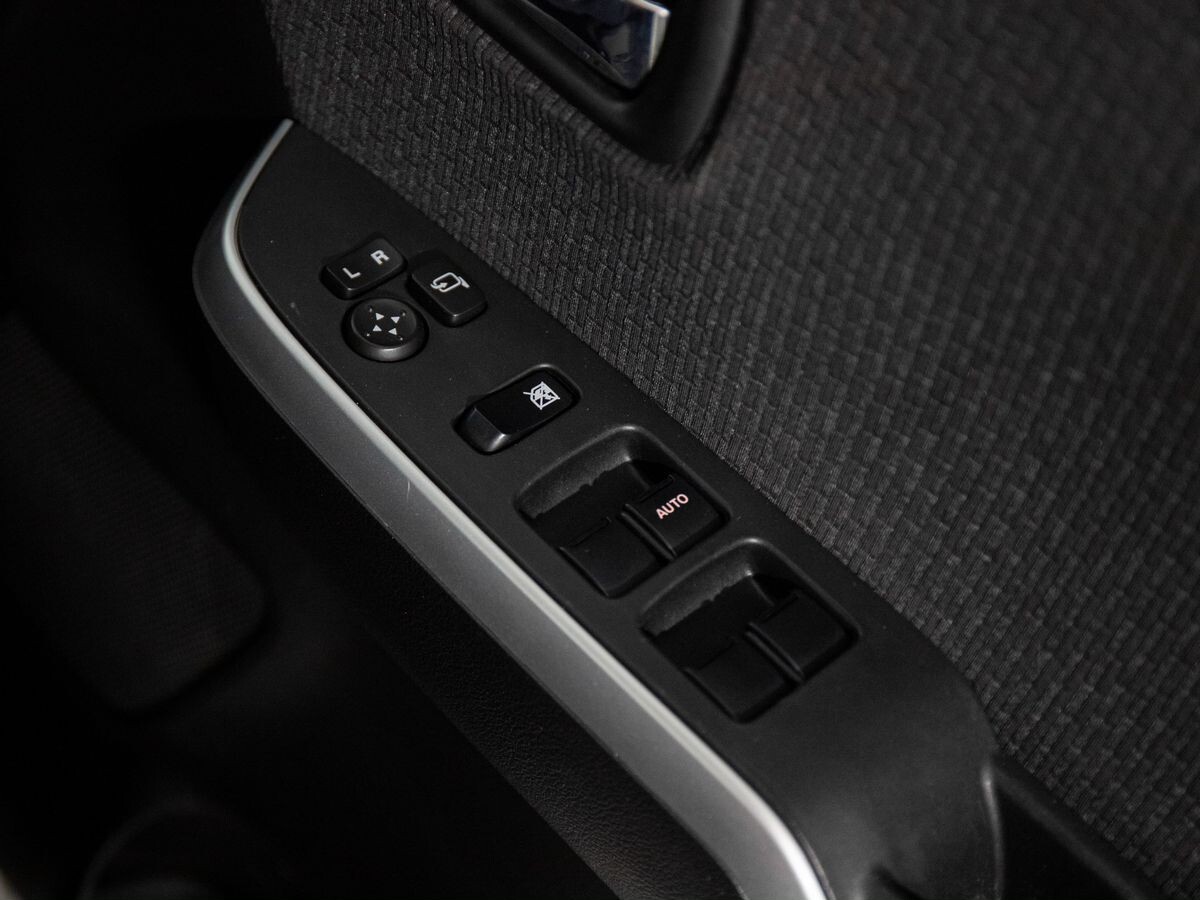 Suzuki Solio 2020 - фото автомобиля