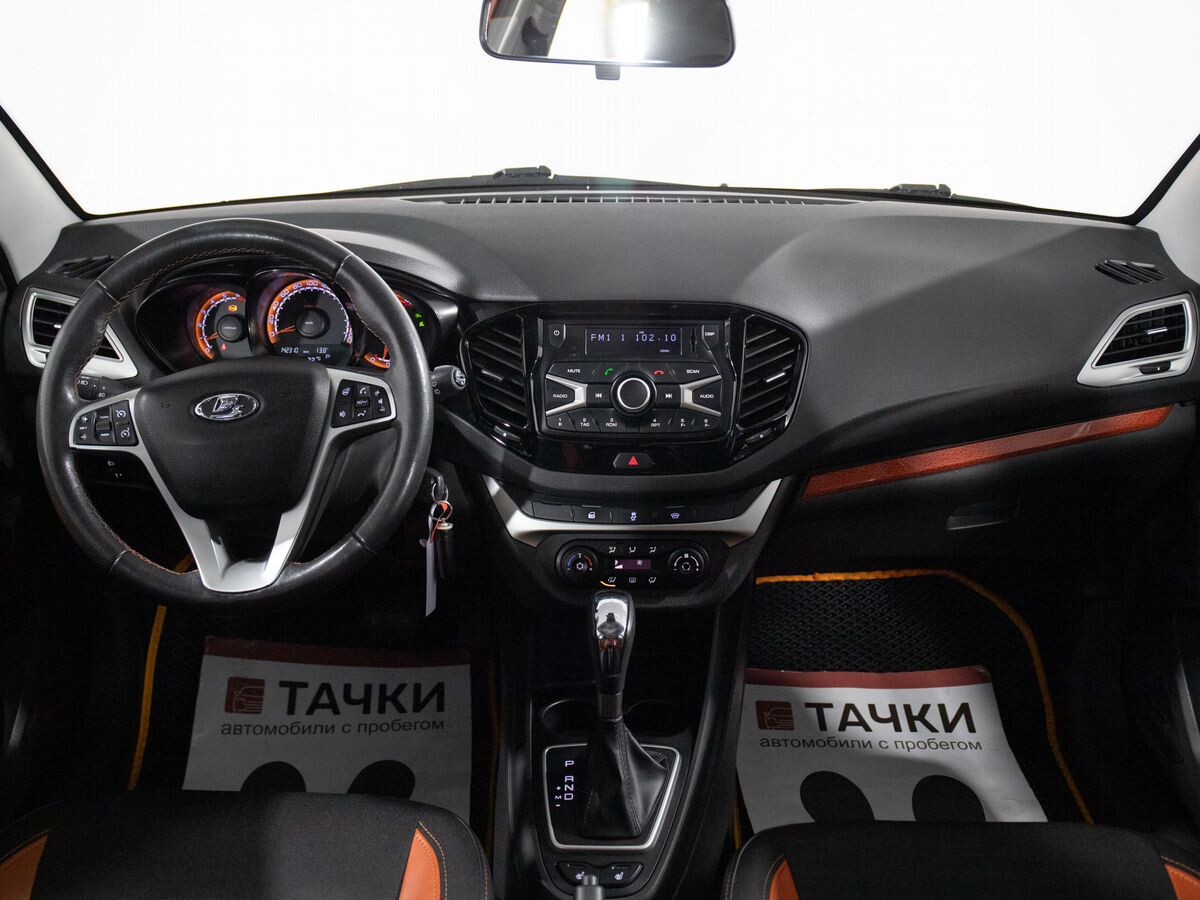 Lada (ВАЗ) Vesta 2020 - фото автомобиля