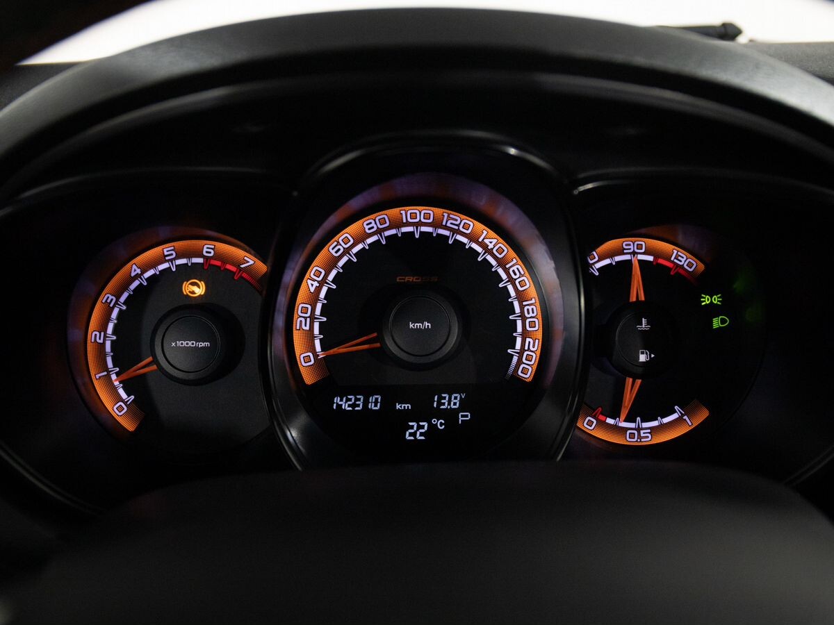 Lada (ВАЗ) Vesta 2020 - фото автомобиля