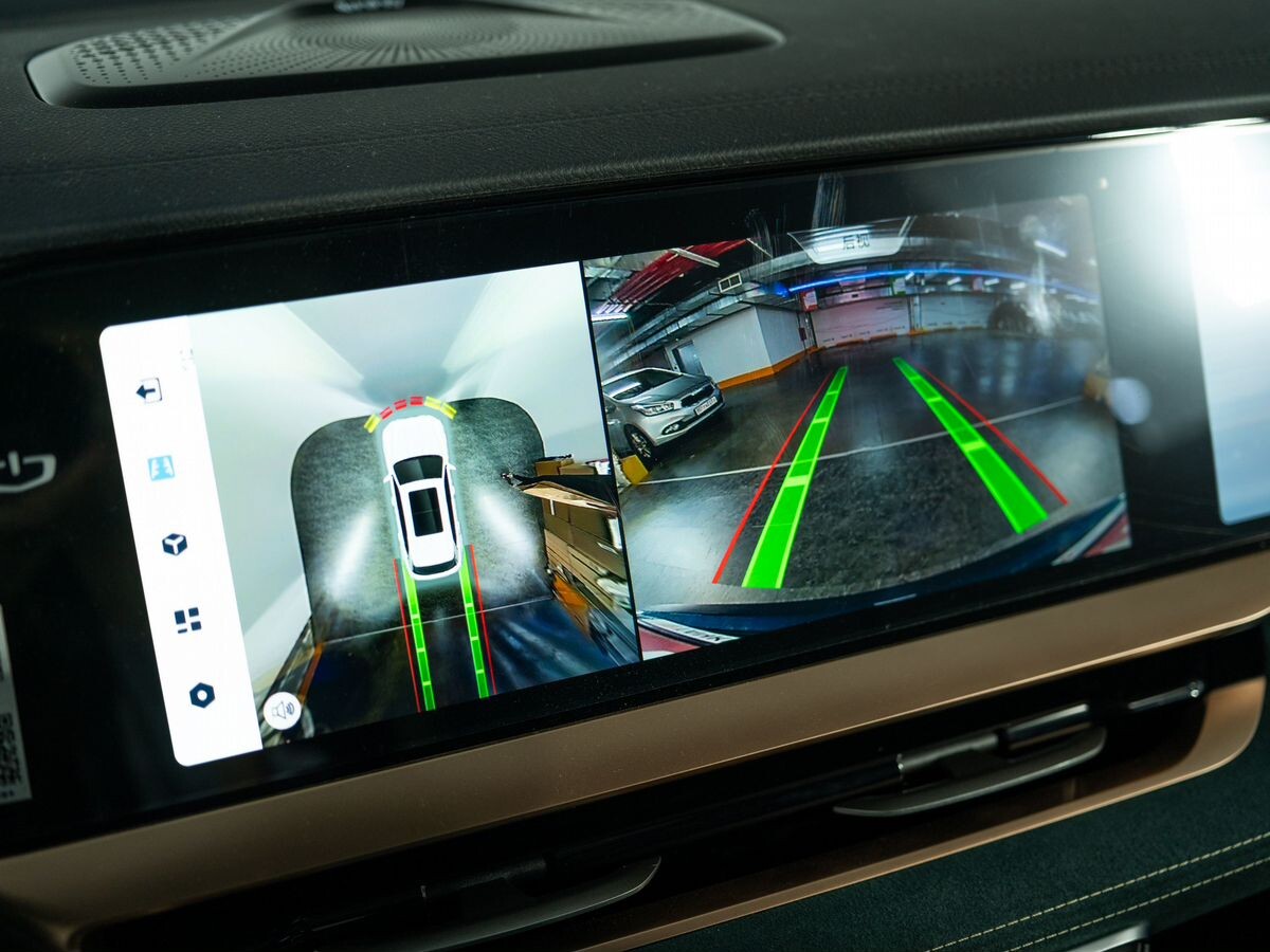 Geely Monjaro 2023 - фото автомобиля