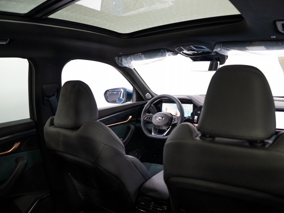 Geely Monjaro 2023 - фото автомобиля