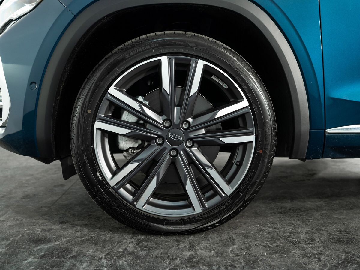 Geely Monjaro 2023 - фото автомобиля