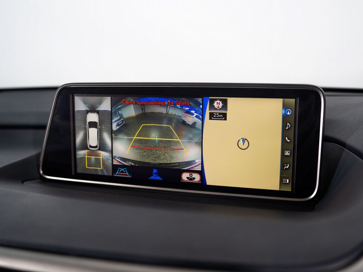 Lexus RX 2018 - фото автомобиля