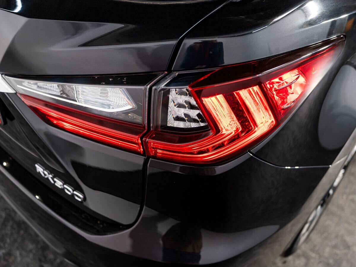 Lexus RX 2018 - фото автомобиля