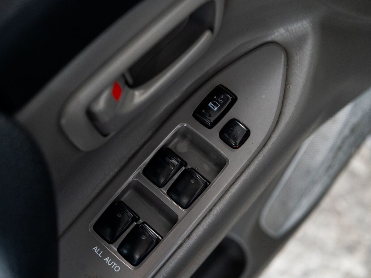 Toyota Land Cruiser 2007 - фото автомобиля