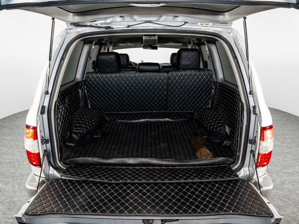 Toyota Land Cruiser 2007 - фото автомобиля