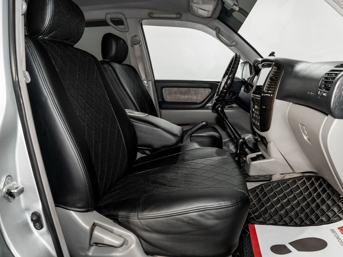 Toyota Land Cruiser 2007 - фото автомобиля