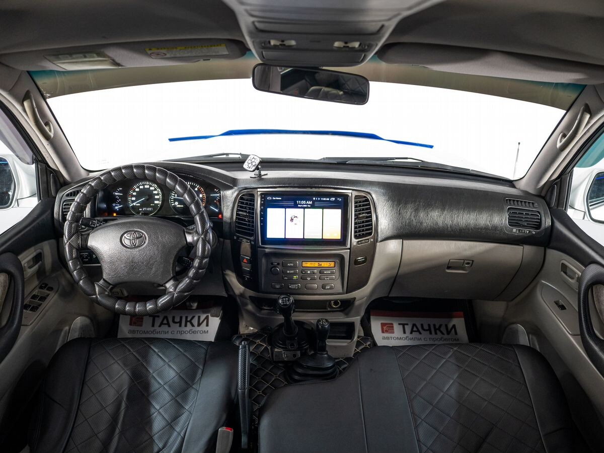 Toyota Land Cruiser 2007 - фото автомобиля