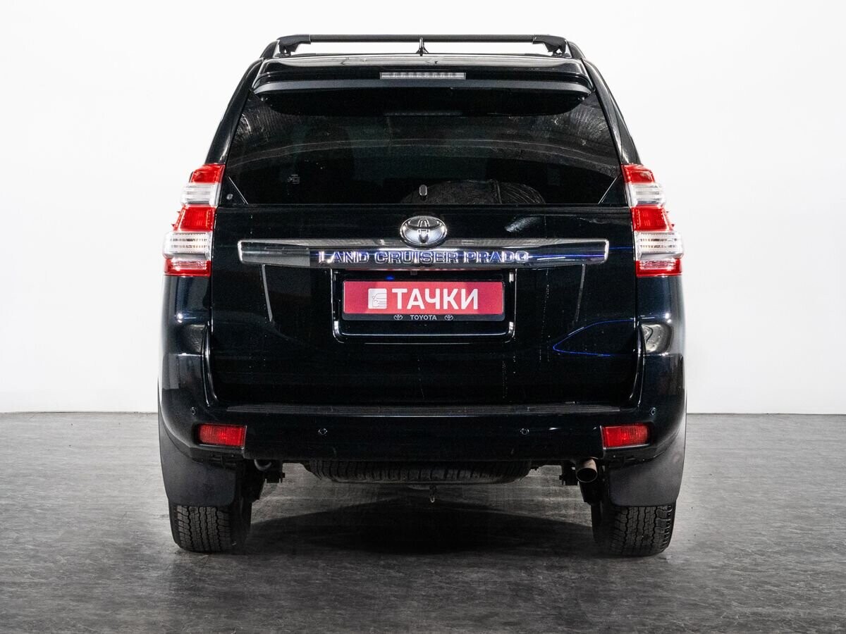 Toyota Land Cruiser Prado 2017 - фото автомобиля