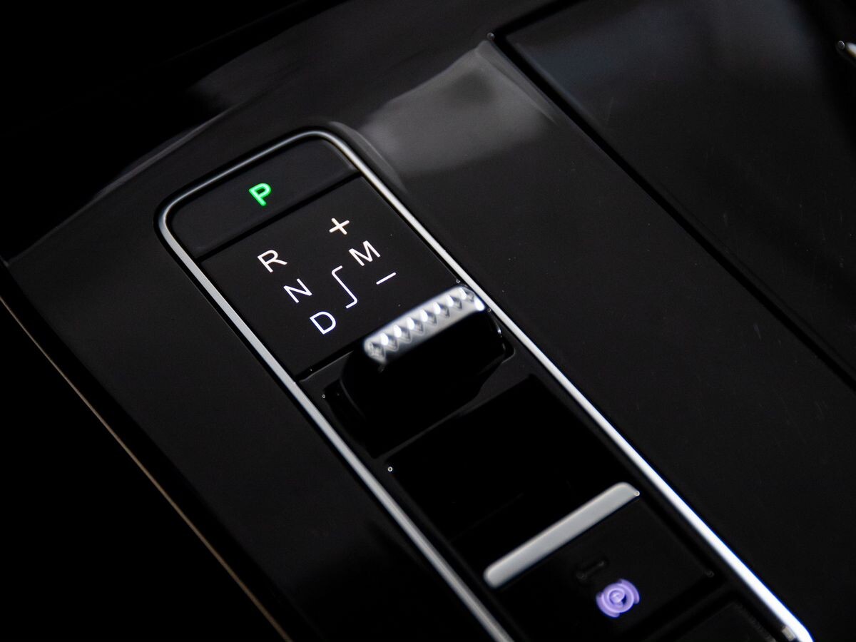 Exeed LX 2022 - фото автомобиля