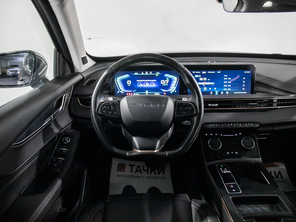 Exeed LX 2022 - фото автомобиля