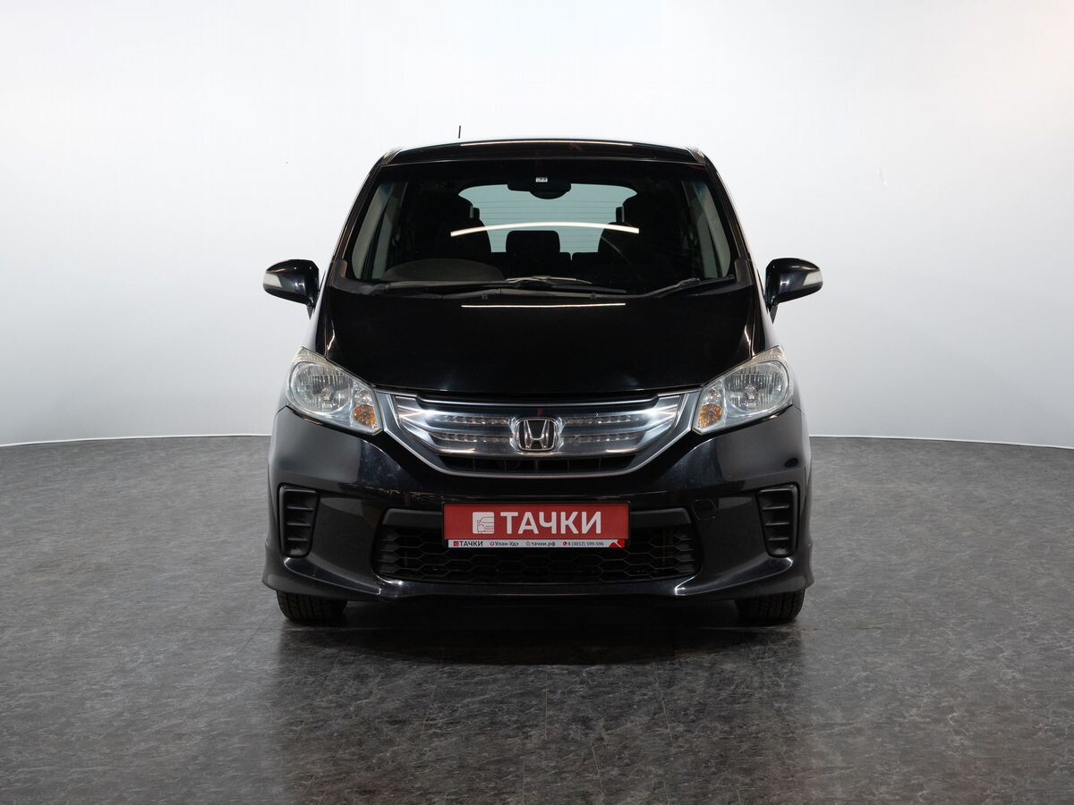 Honda Freed 2011 - фото автомобиля