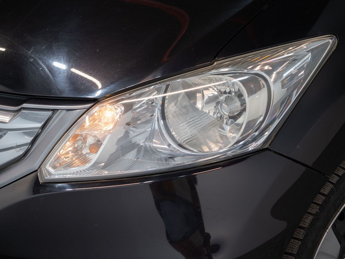 Honda Freed 2011 - фото автомобиля