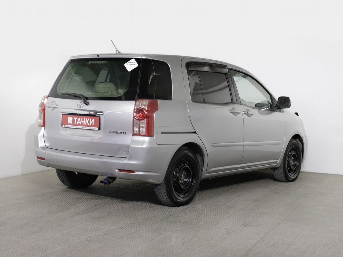 Toyota Raum 2009 - фото автомобиля