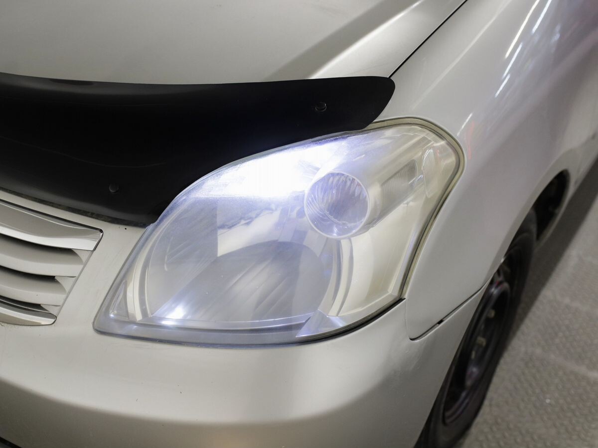 Toyota Raum 2009 - фото автомобиля