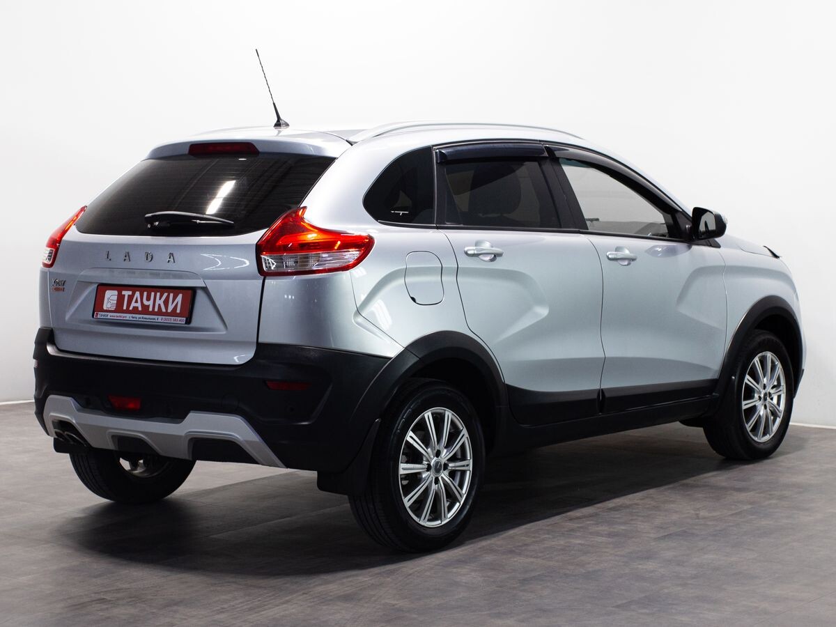 Lada (ВАЗ) XRAY 2021 - фото автомобиля
