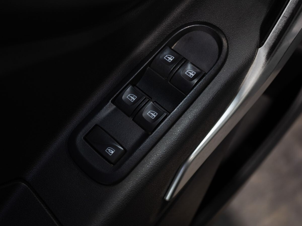 Lada (ВАЗ) XRAY 2021 - фото автомобиля