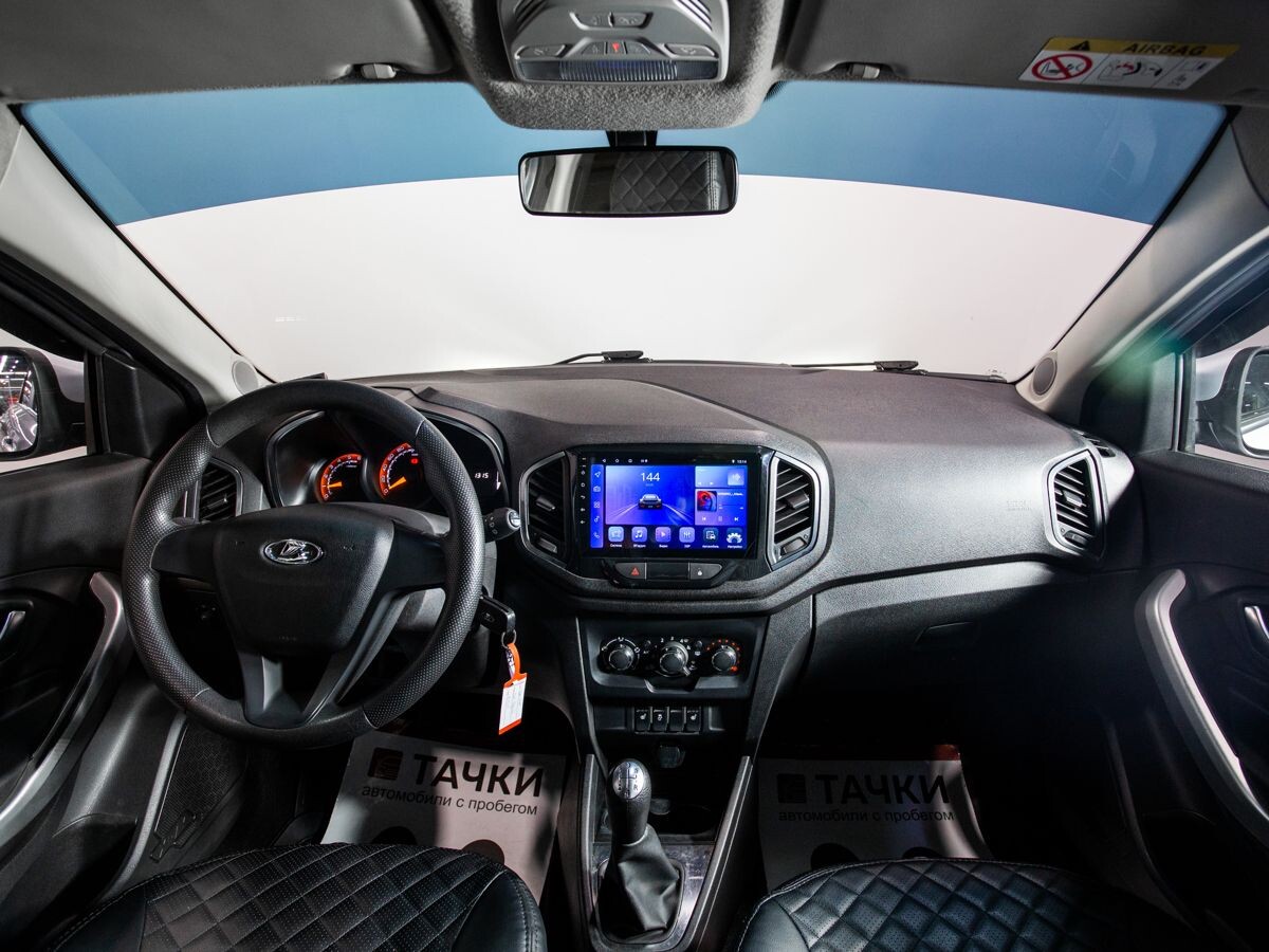 Lada (ВАЗ) XRAY 2021 - фото автомобиля