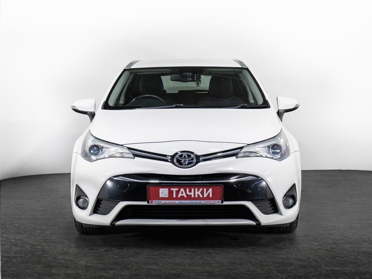 Toyota Avensis 2016 - фото автомобиля