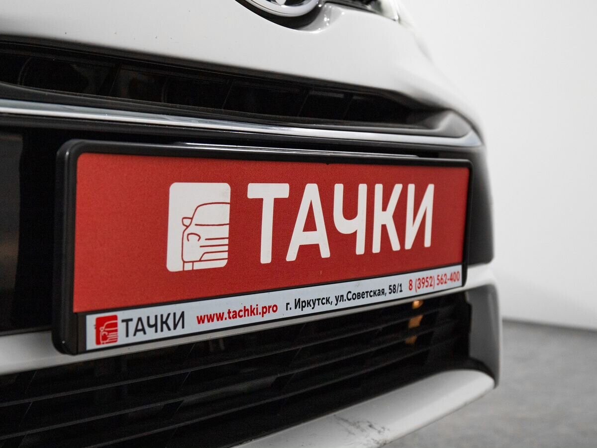 Toyota Avensis 2016 - фото автомобиля