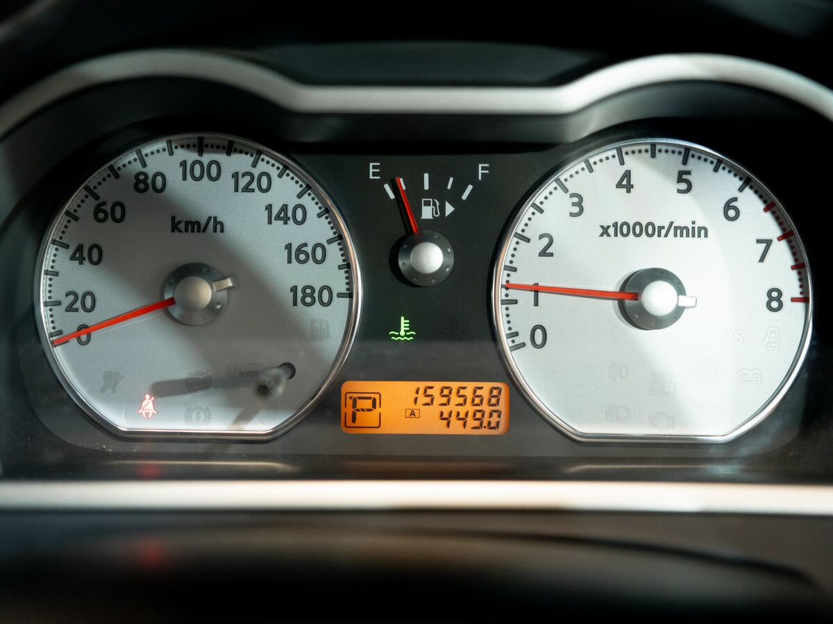 Nissan Wingroad 2013 - фото автомобиля