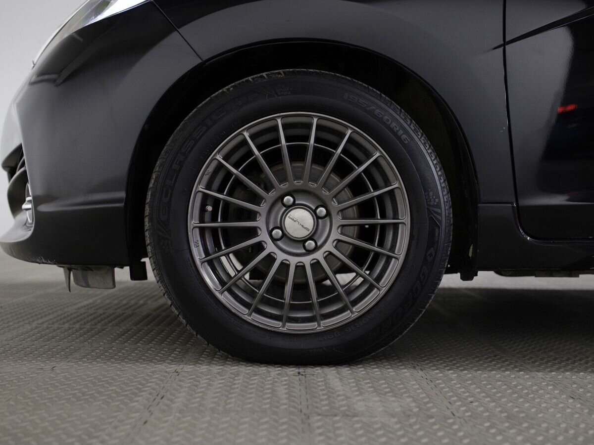 Honda Shuttle 2016 - фото автомобиля