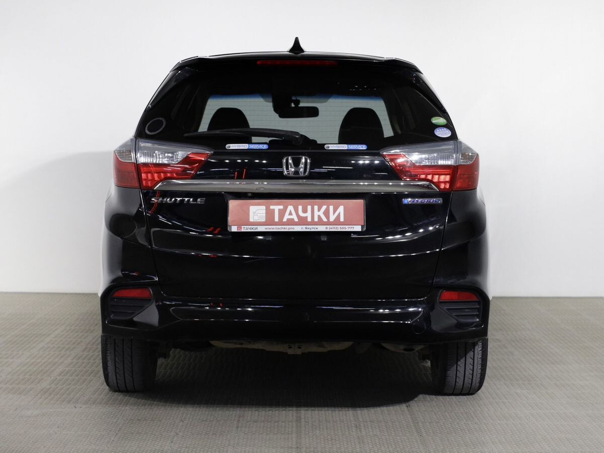 Honda Shuttle 2016 - фото автомобиля