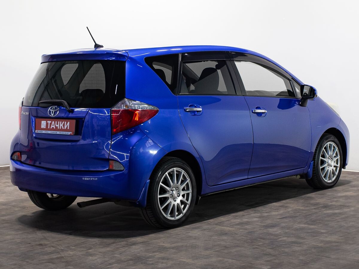 Toyota Ractis 2011 - фото автомобиля