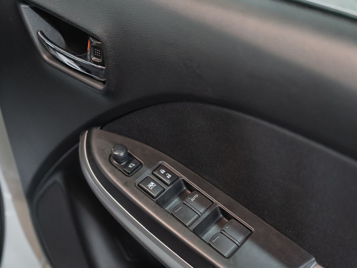 Suzuki Baleno 2016 - фото автомобиля