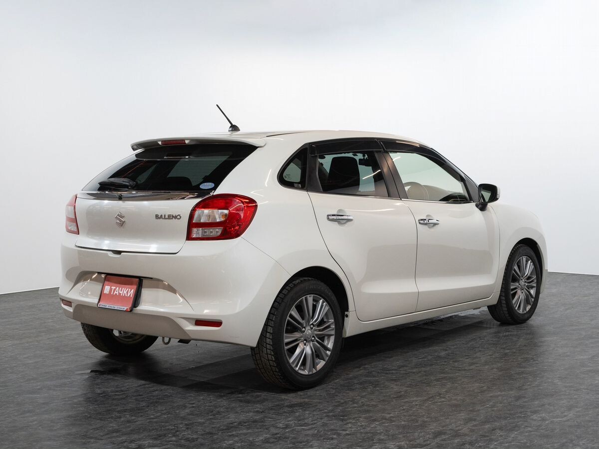 Suzuki Baleno 2016 - фото автомобиля