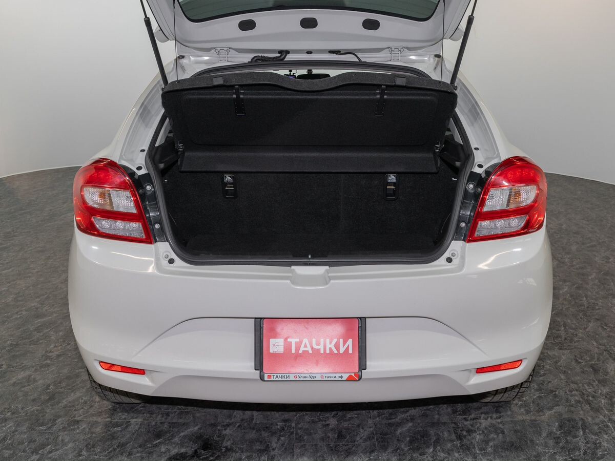 Suzuki Baleno 2016 - фото автомобиля