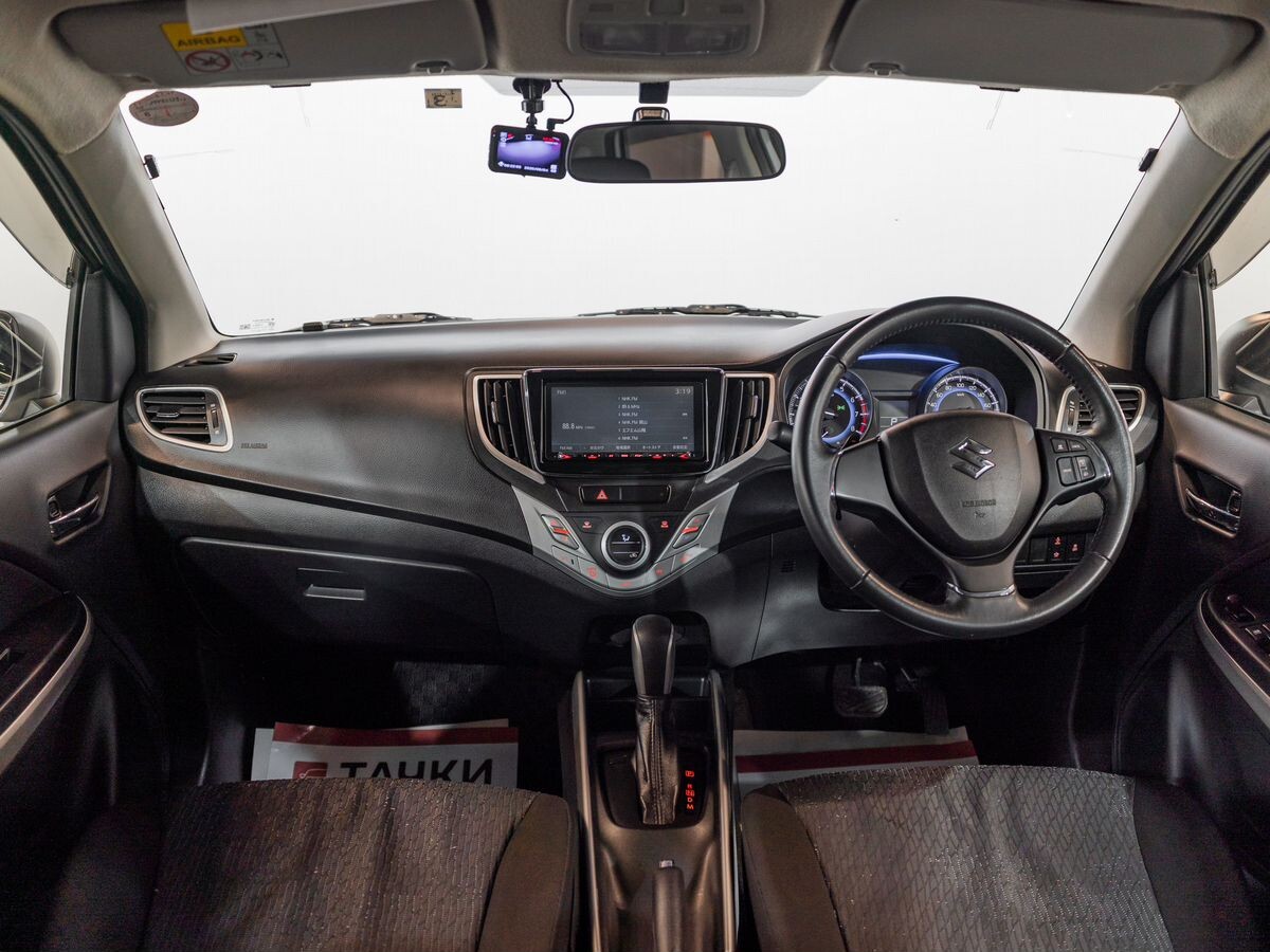 Suzuki Baleno 2016 - фото автомобиля