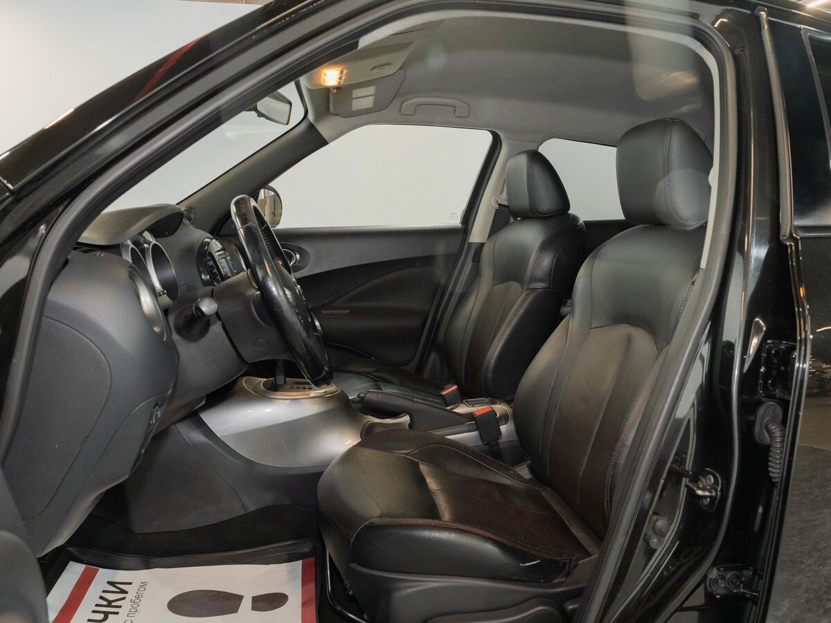 Nissan Juke 2012 - фото автомобиля