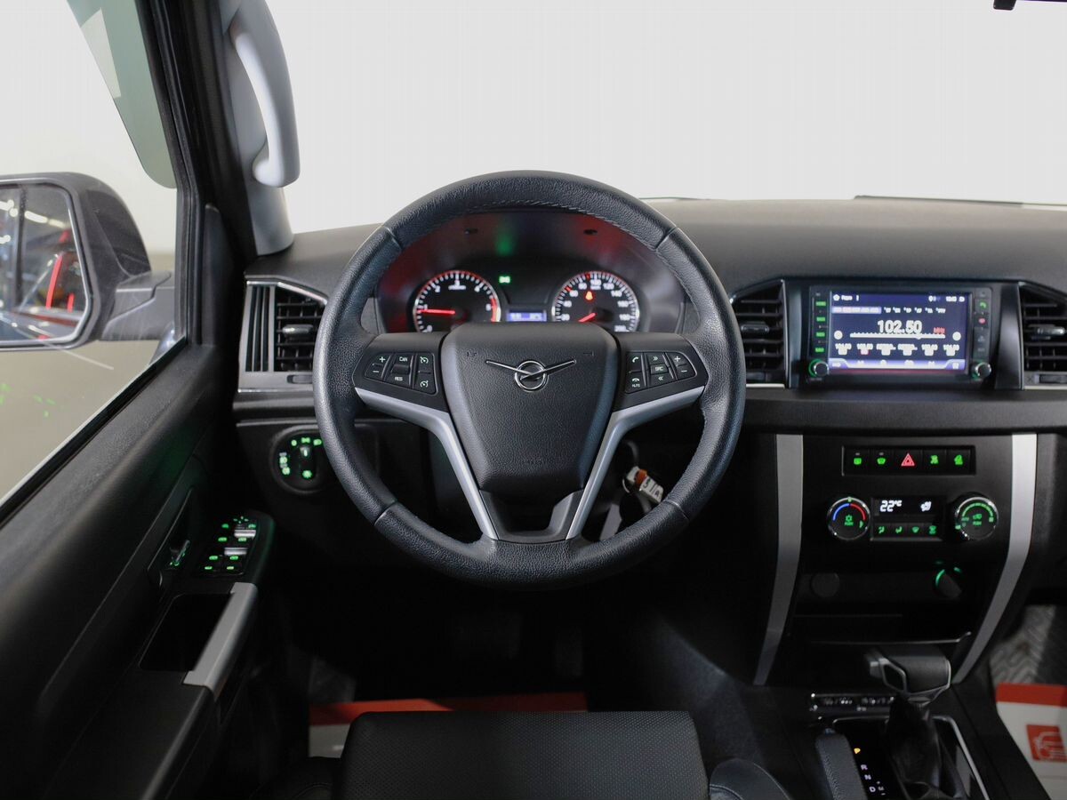 УАЗ Patriot 2019 - фото автомобиля