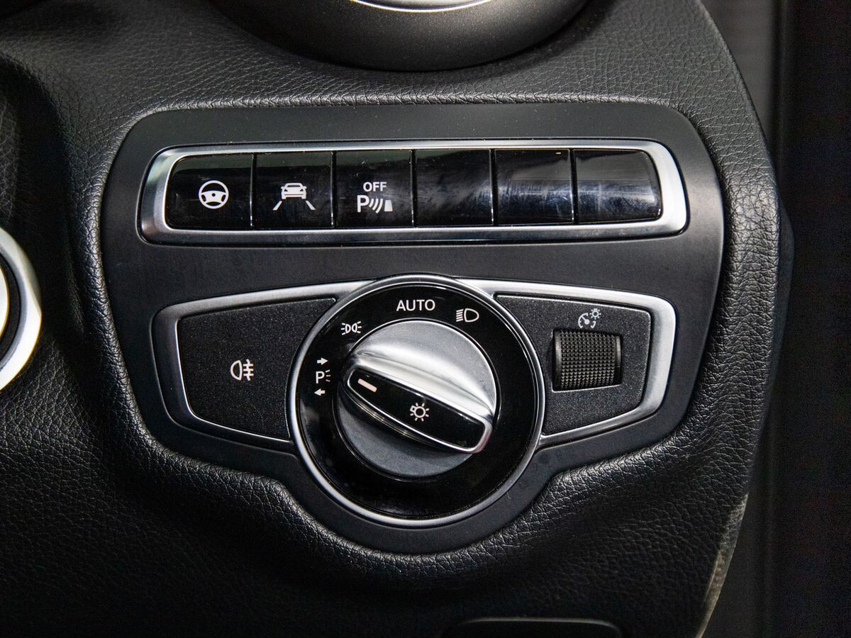 Mercedes-Benz C-Класс 2015 - фото автомобиля