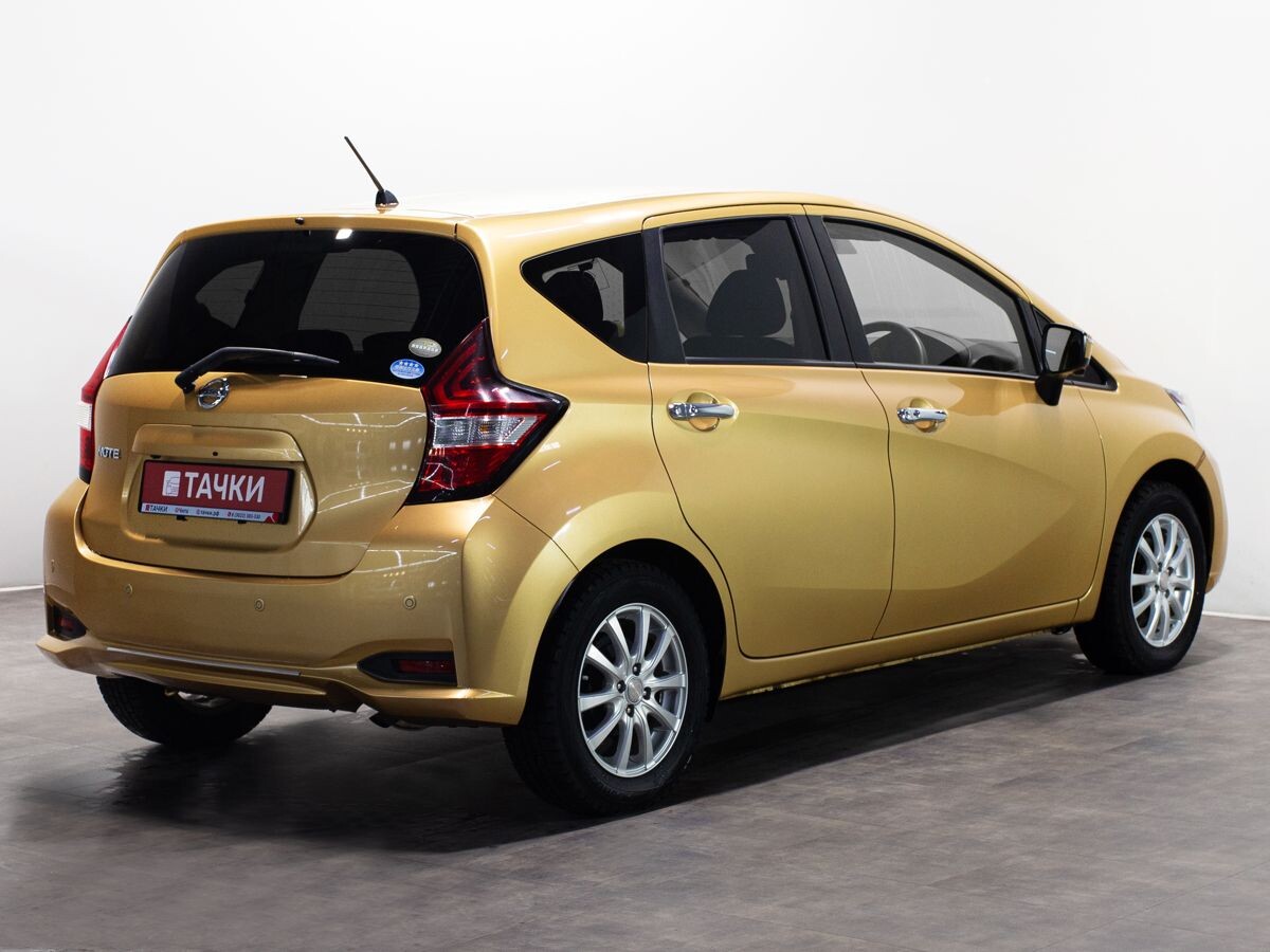 Nissan Note 2019 - фото автомобиля