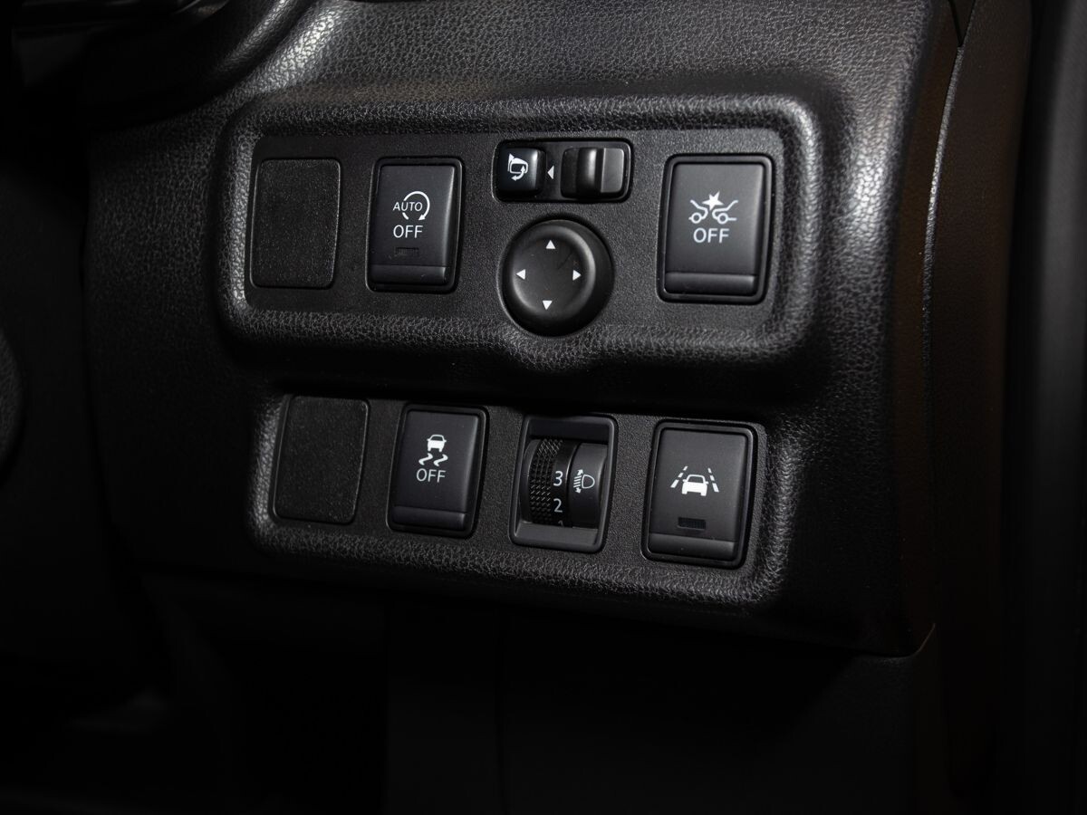 Nissan Note 2019 - фото автомобиля