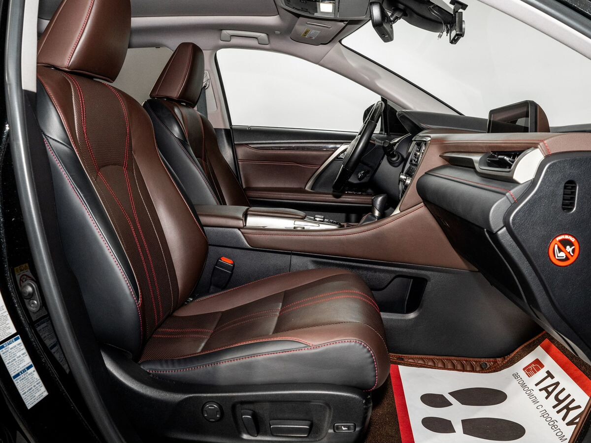 Lexus RX 2019 - фото автомобиля