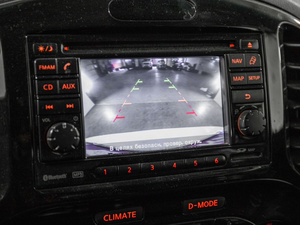 Nissan Juke 2012 - фото автомобиля