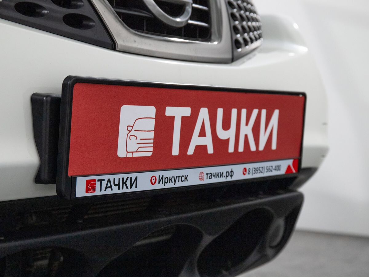 Nissan Juke 2012 - фото автомобиля