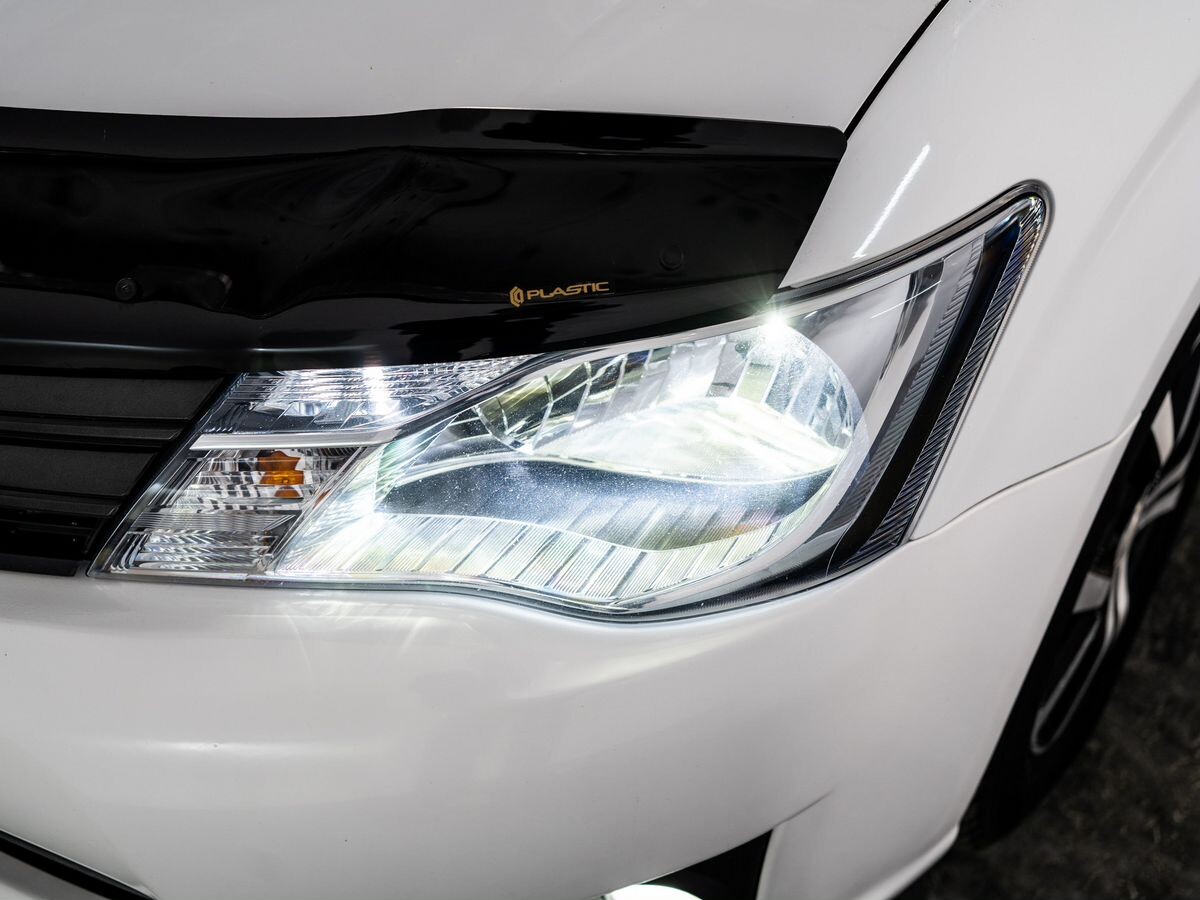 Toyota Corolla 2014 - фото автомобиля