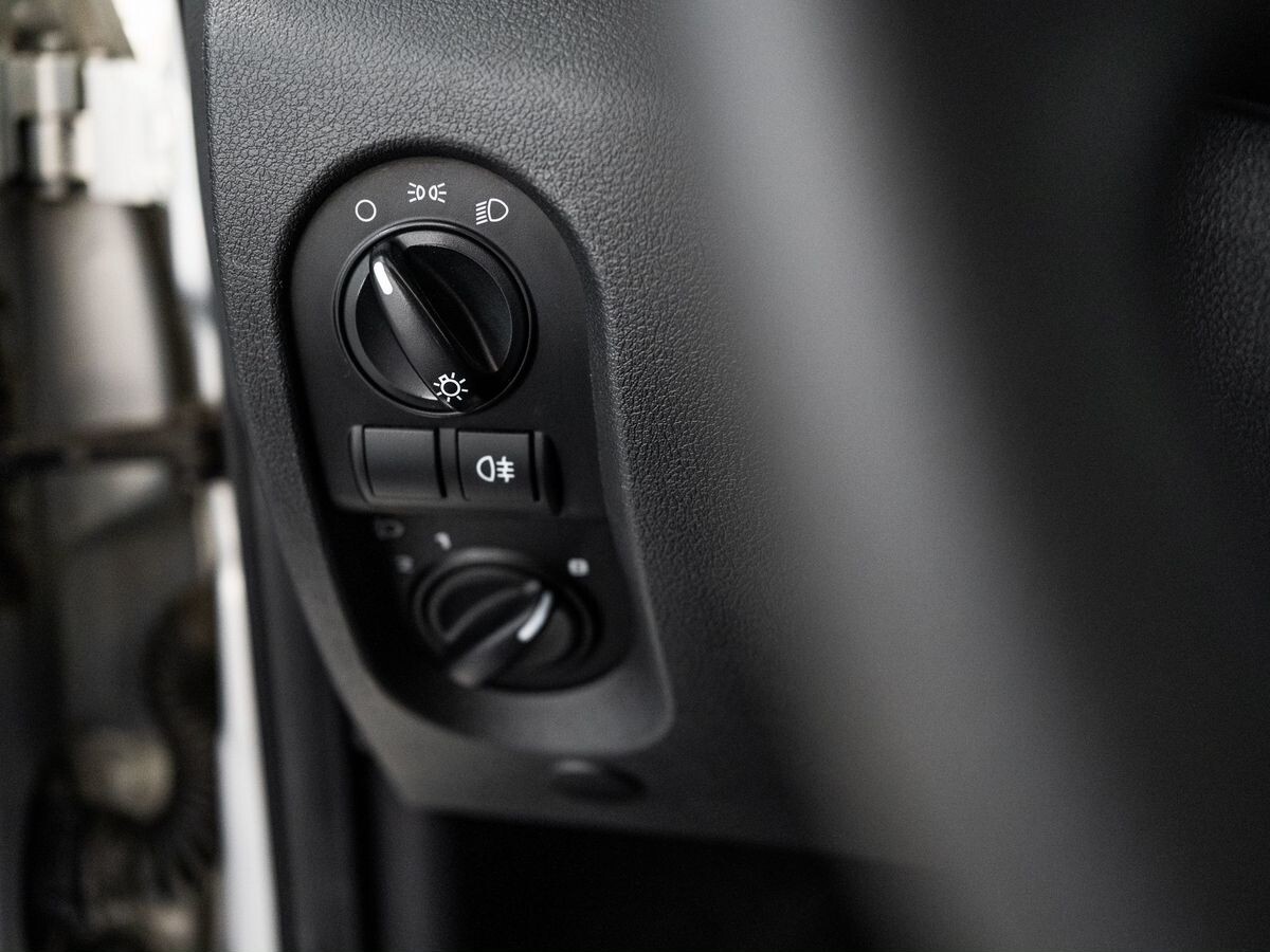 Lada (ВАЗ) Granta 2019 - фото автомобиля