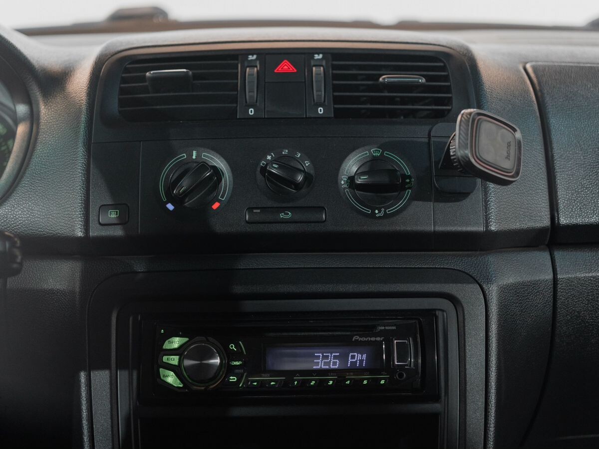 Skoda Fabia 2013 - фото автомобиля