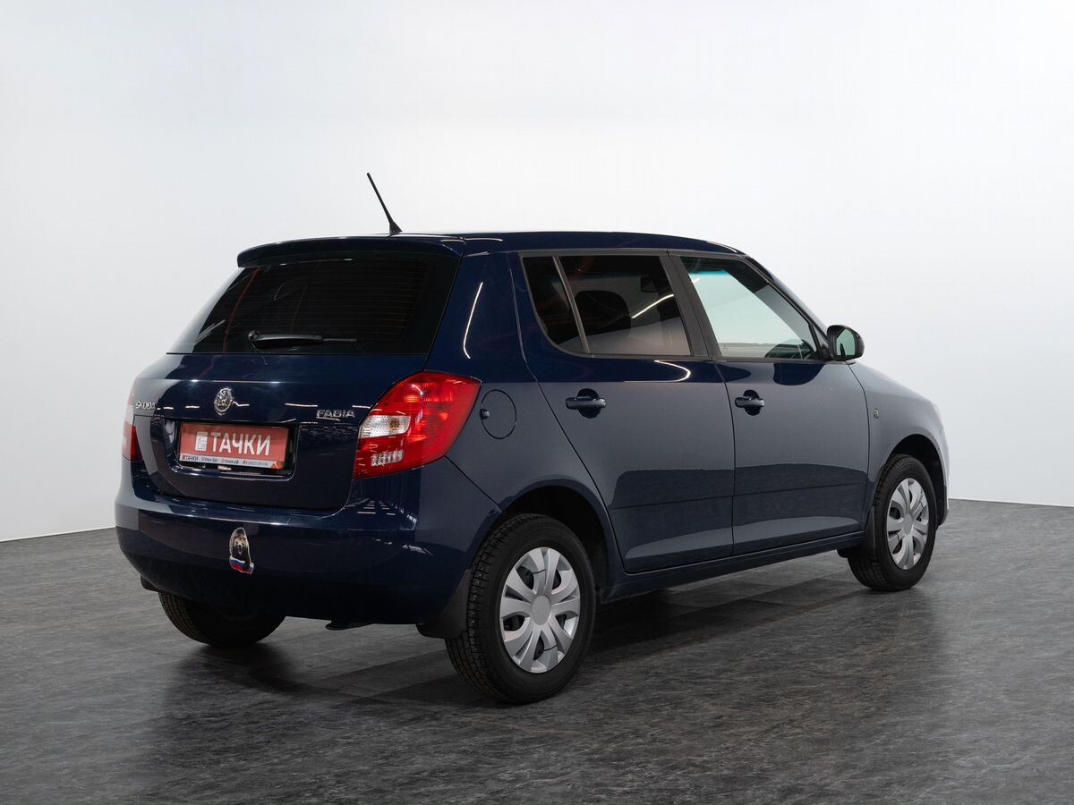 Skoda Fabia 2013 - фото автомобиля