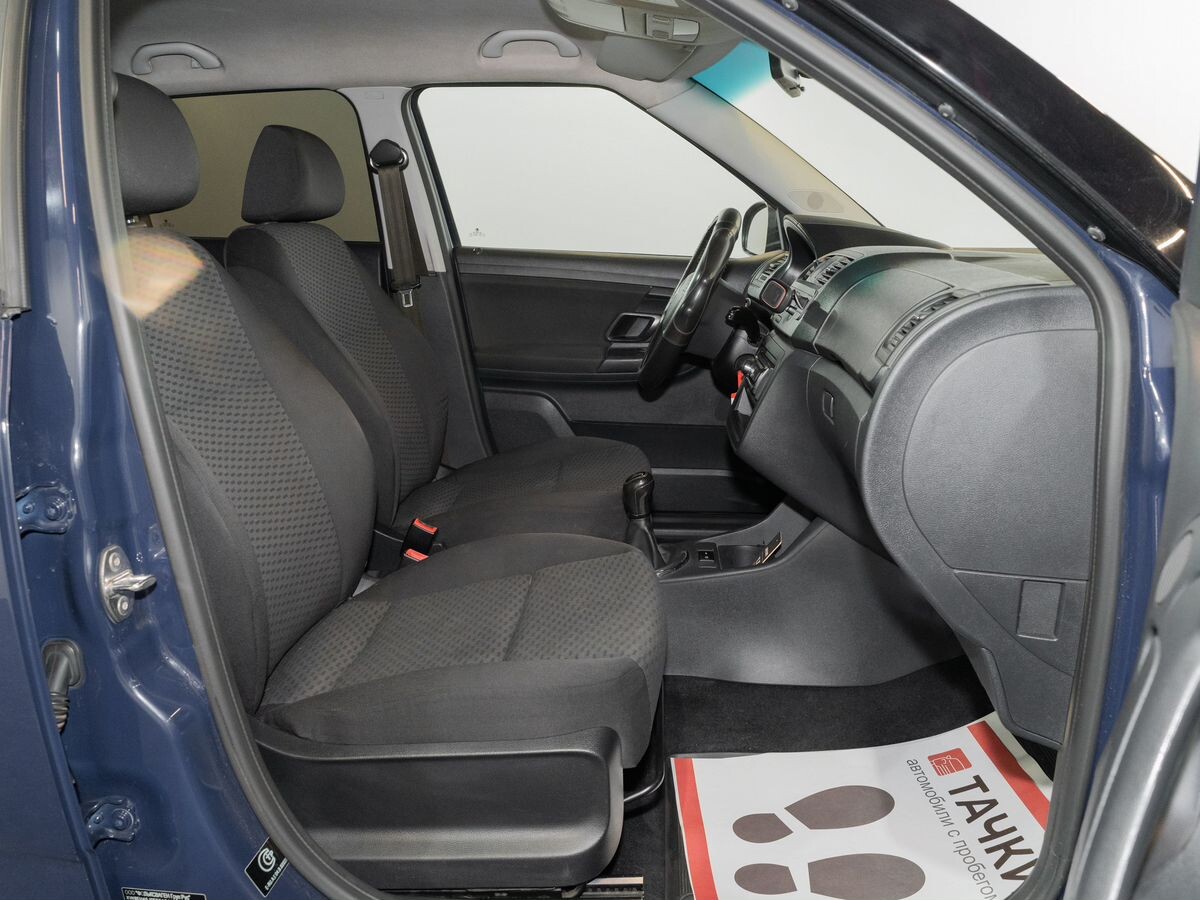 Skoda Fabia 2013 - фото автомобиля