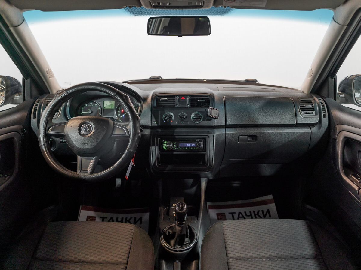 Skoda Fabia 2013 - фото автомобиля