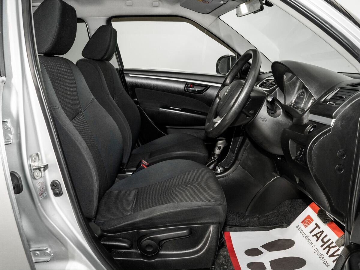 Suzuki Swift 2016 - фото автомобиля